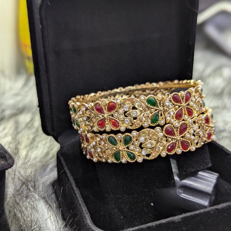 Mayura" Red & Green Stone Kangan