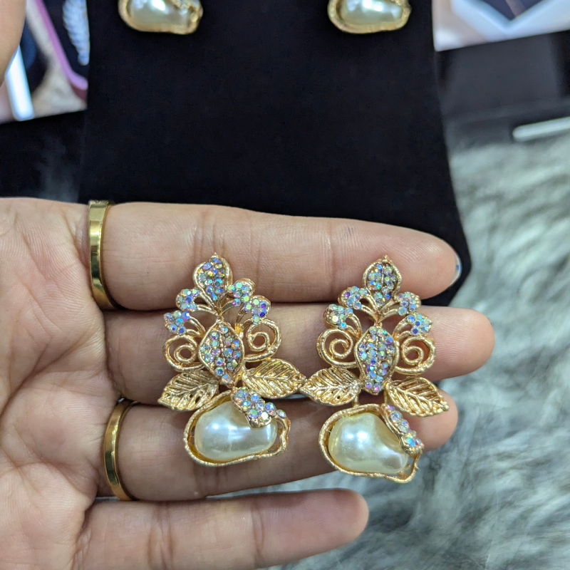 Antique Laurel Leaf Drop Earrings